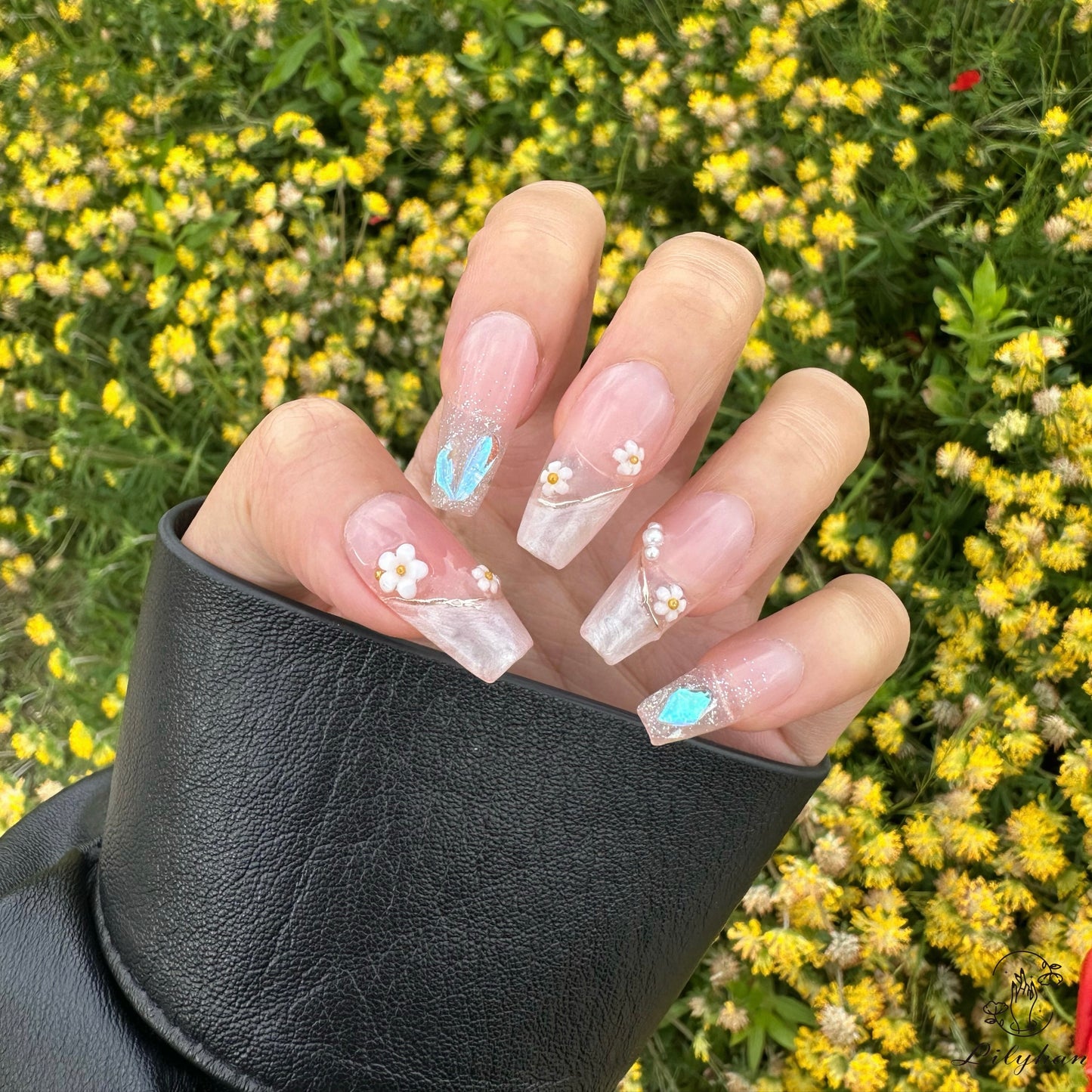 Little Daisy Pearls