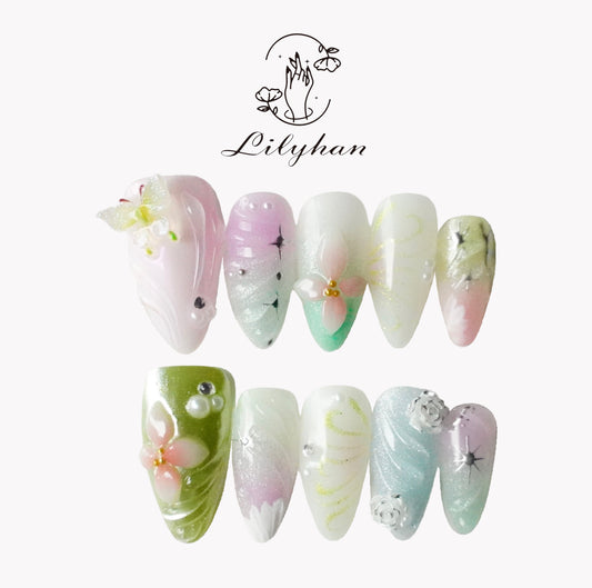 Lila Butterfly Dance